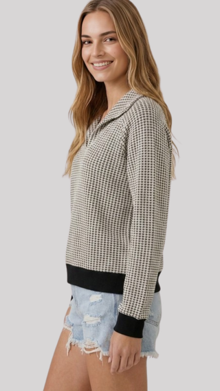 Andi Blk/Wht Two Tone Sweatshirt